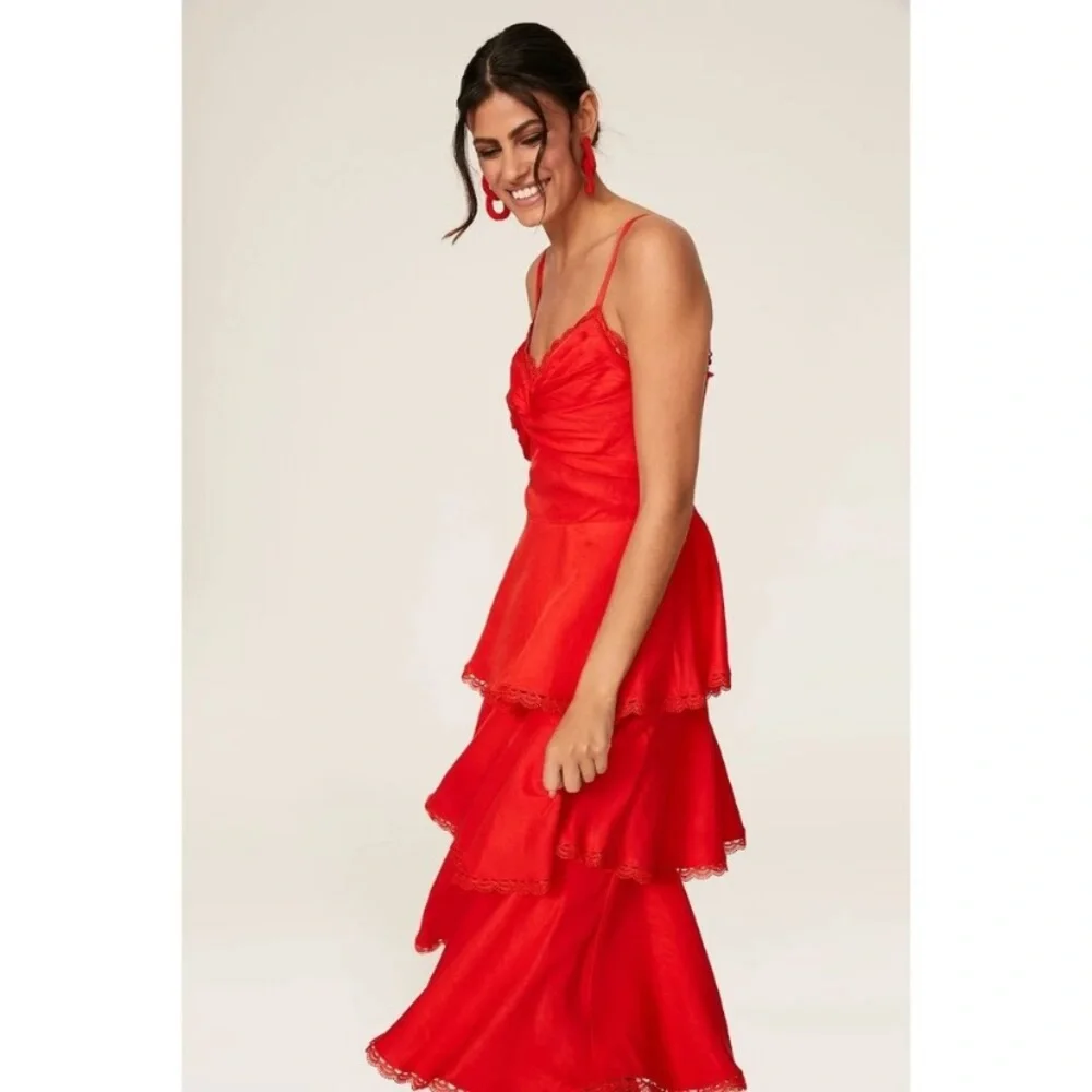 Marchesa Notte Tiered Lace Trim Midi Dress Size 0 Red Glam Holiday Event Wedding